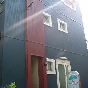  Hostel Im